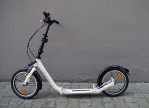 kICKBIKE cLIX VOOR IN DE STAD